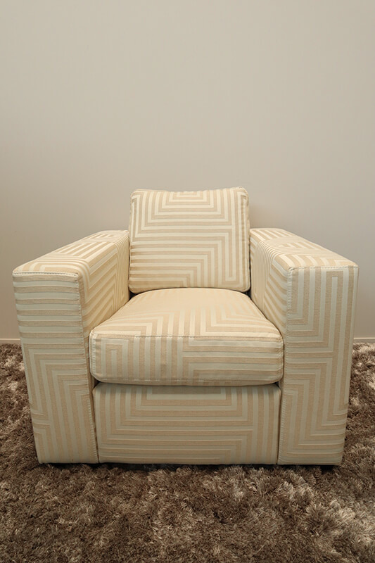 David Normal Loveseat-2