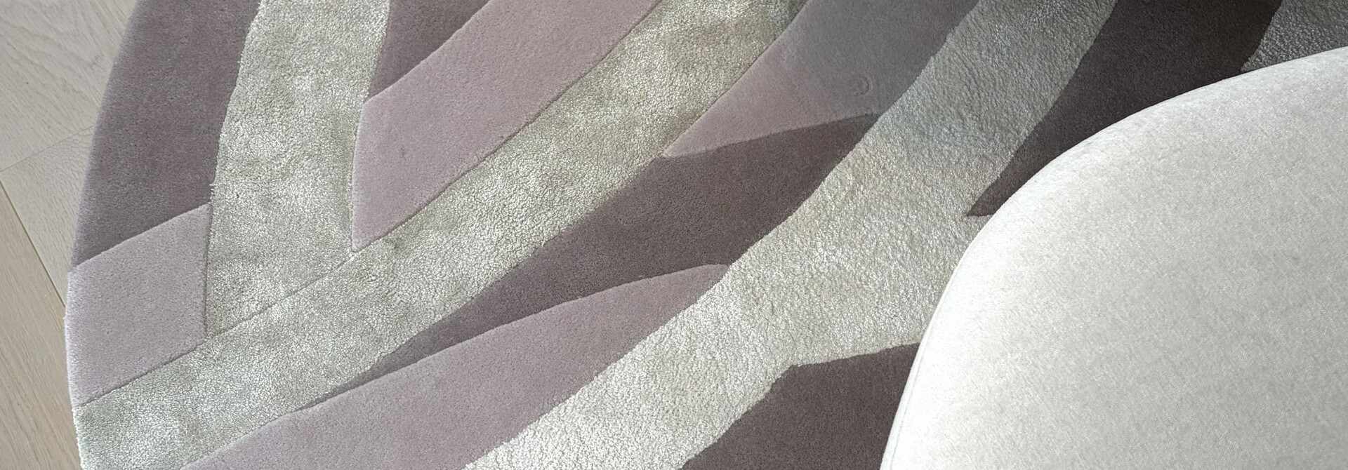 Carpet met design