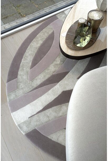 Carpet met design