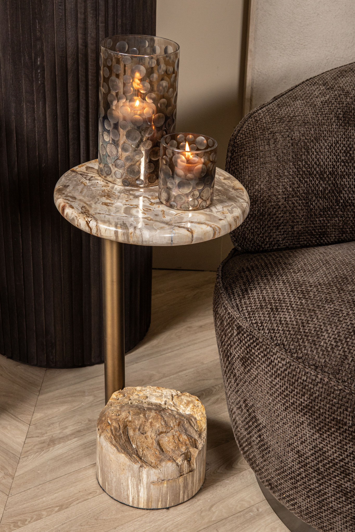 Ataja Natural petrified wood sidetable brass leg-2