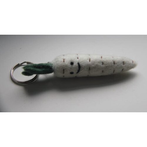 vilten sleutelhanger witte wortel