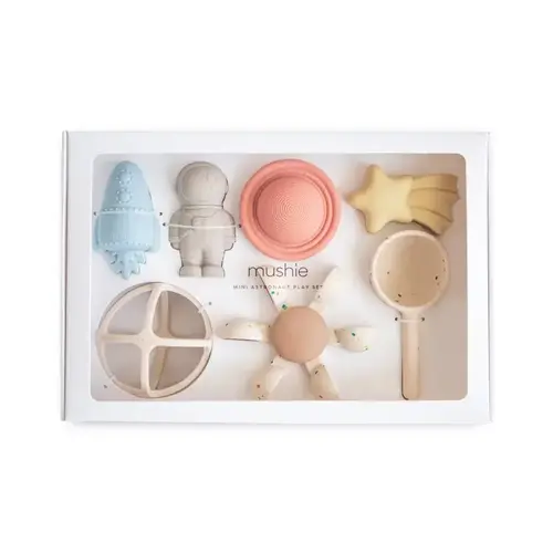 Mushie GIFTBOX - Mini Astronaut