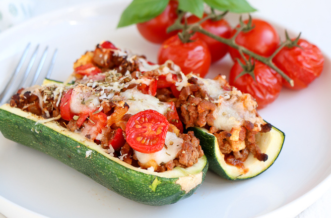 Recept#58 Gevulde Courgette met Gehakt, Tomaat en Mozzarella
