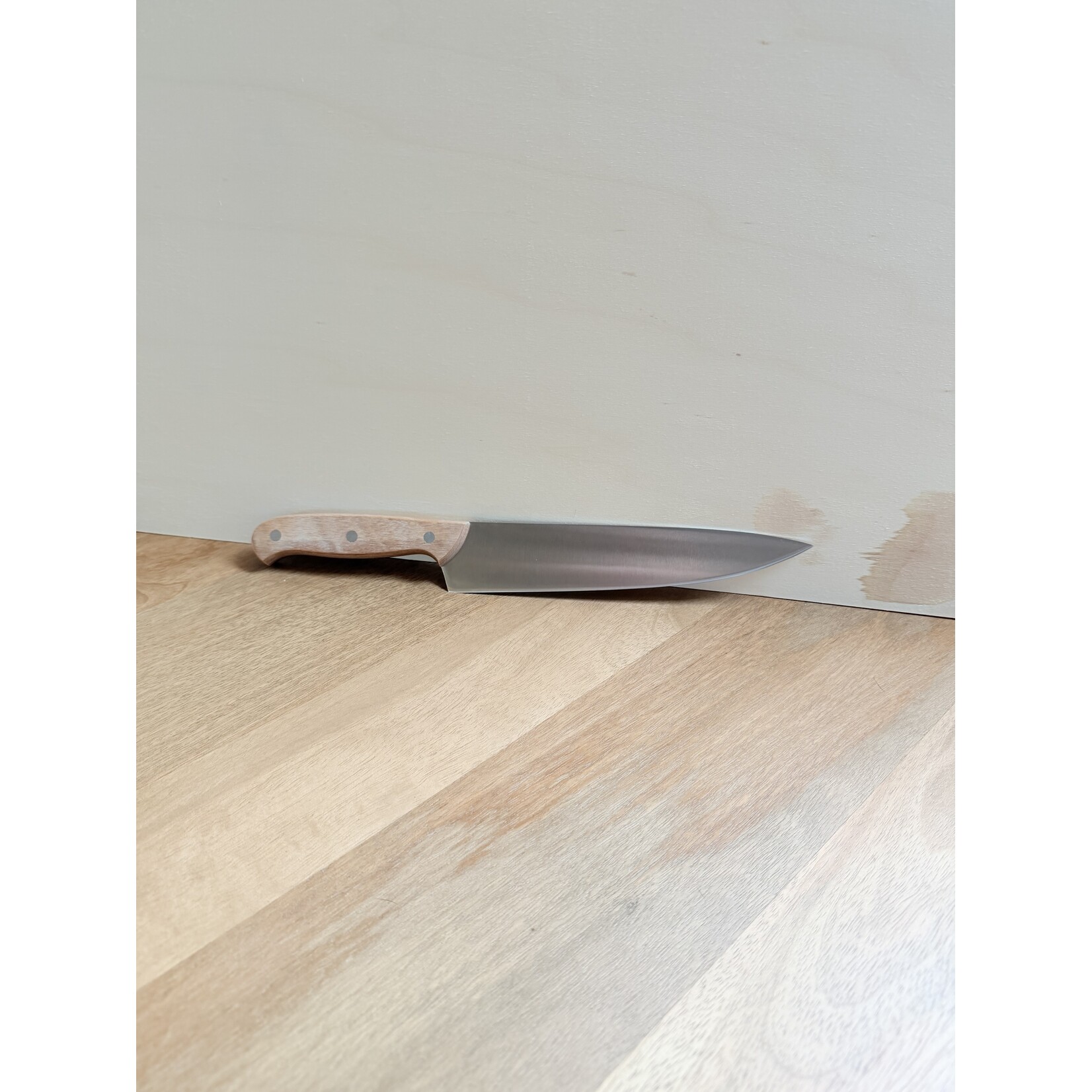 studio Imke Gegraveerd mes – voor de mensen die graag snijden… maar ook graag lachen