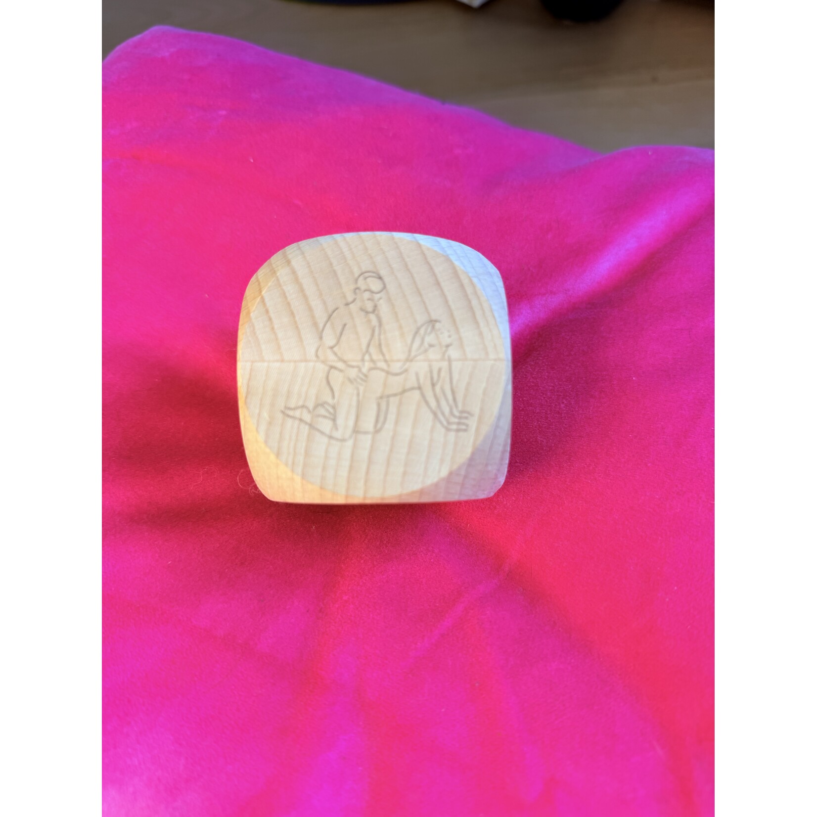 studio Imke Houten liefdes dobbelsteen – speels & intiem voor koppels