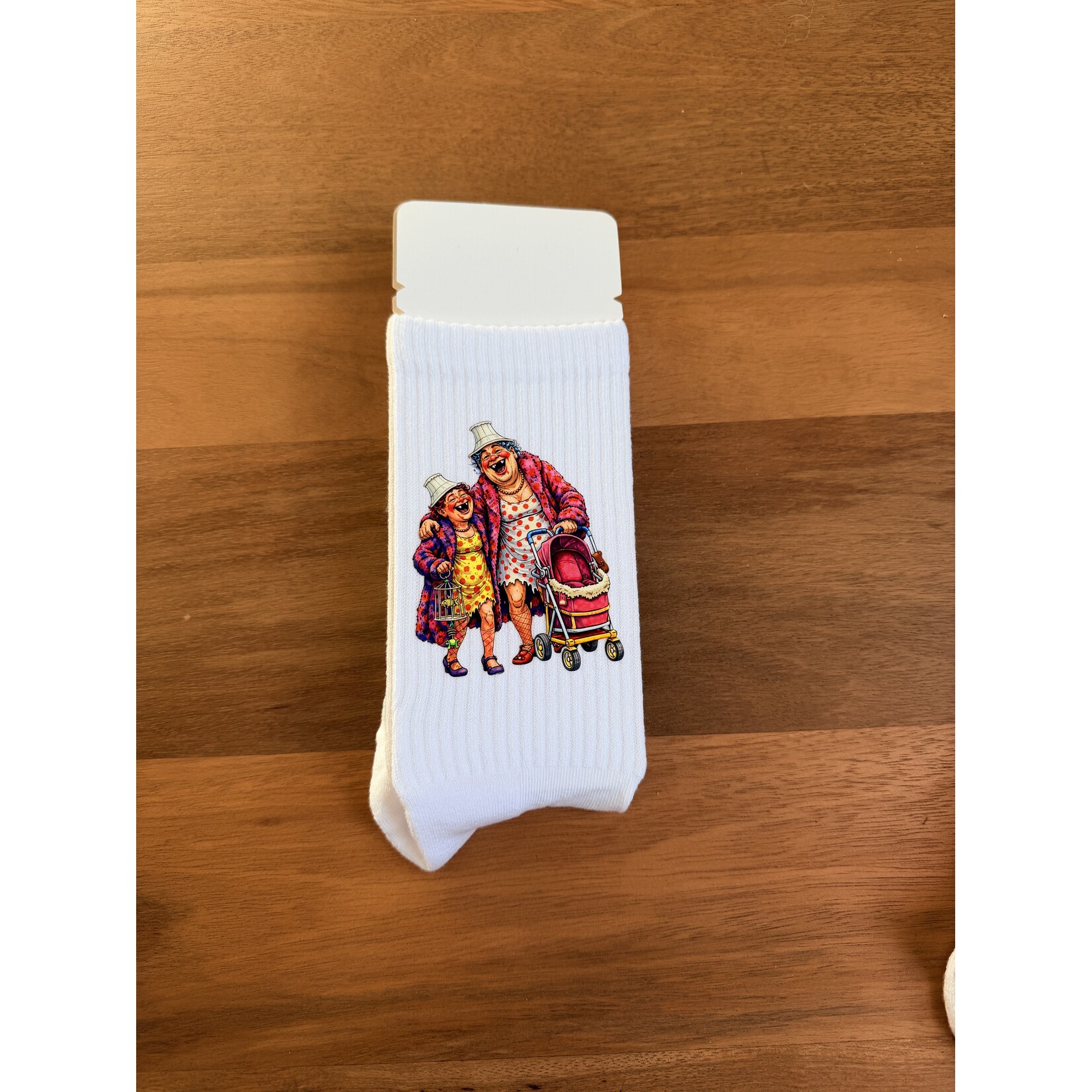 studio Imke Voil Jeanette kousen – bedrukte sokken met karakter