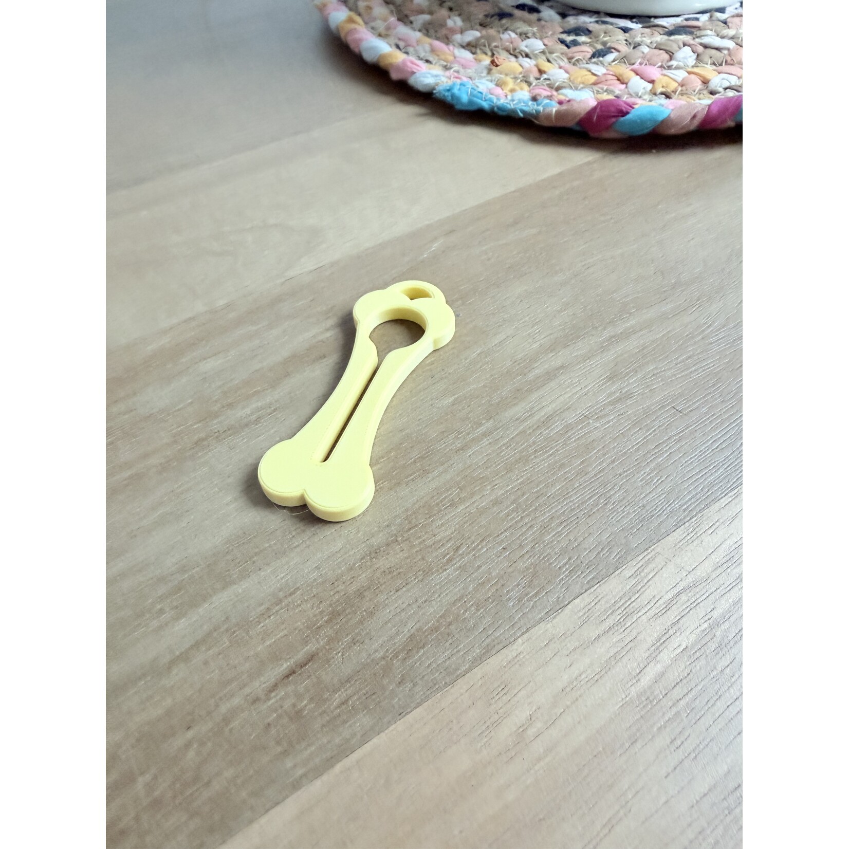 Hondenpoepzakklem – handig clipje voor gebruikte zakjes (match met leiband)