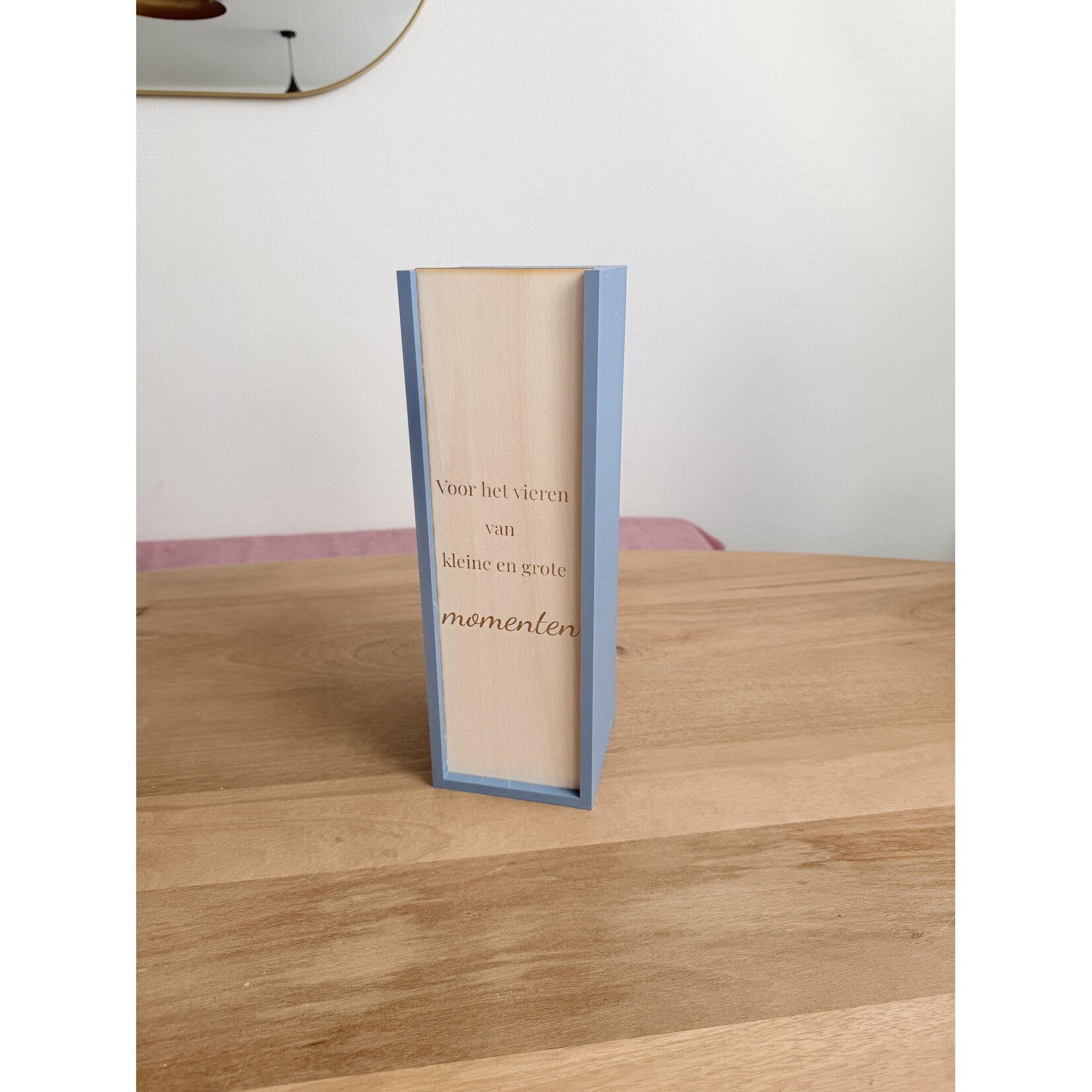 Gepersonaliseerde wijnkist met gegraveerd houten deksel