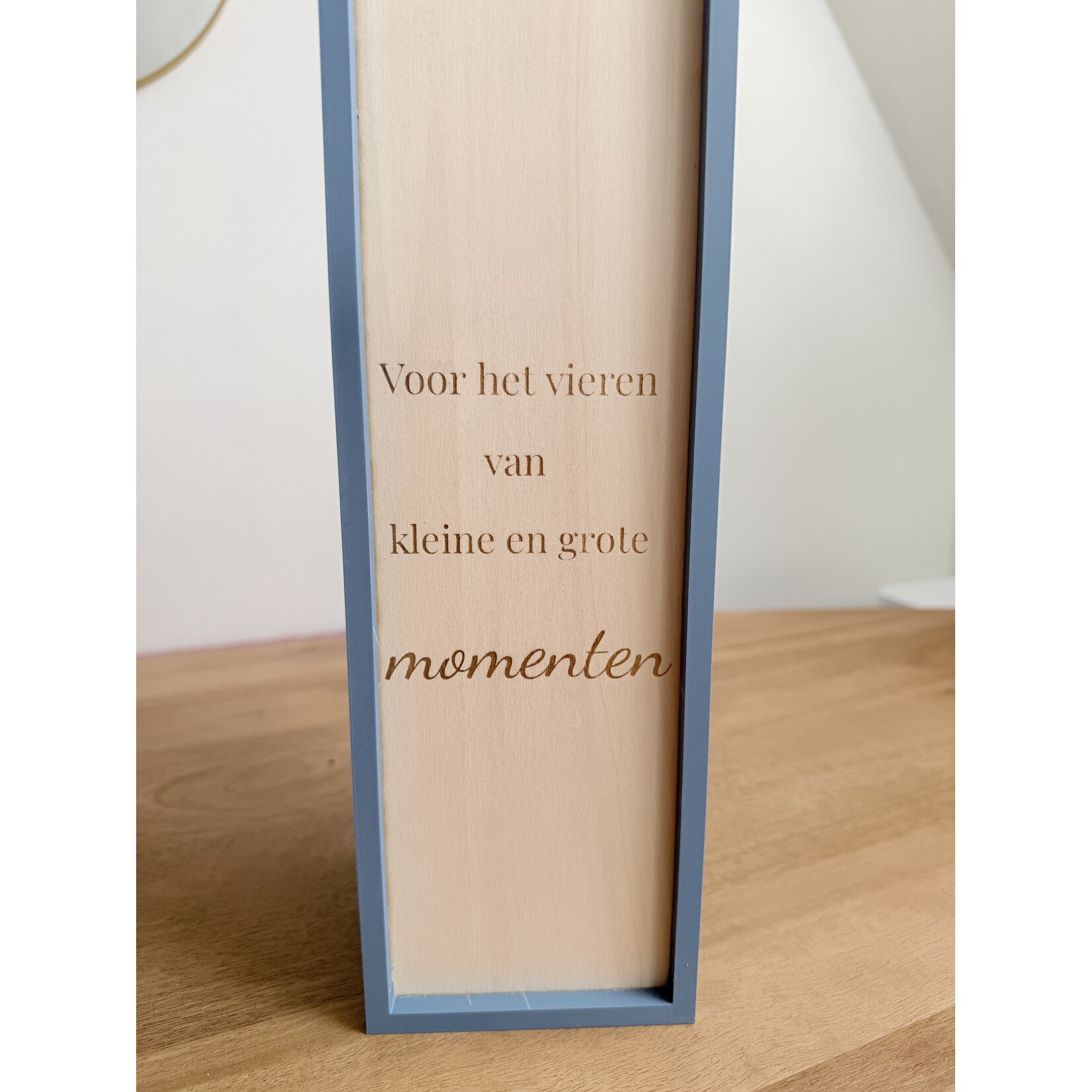 Gepersonaliseerde wijnkist met gegraveerd houten deksel