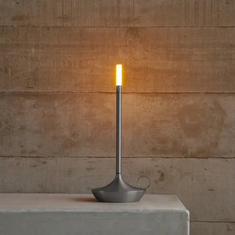 Graypants Graypants Wick Graphite | Draagbare design lamp met warme lichtbeleving en verfijnde grafietkleurige afwerking