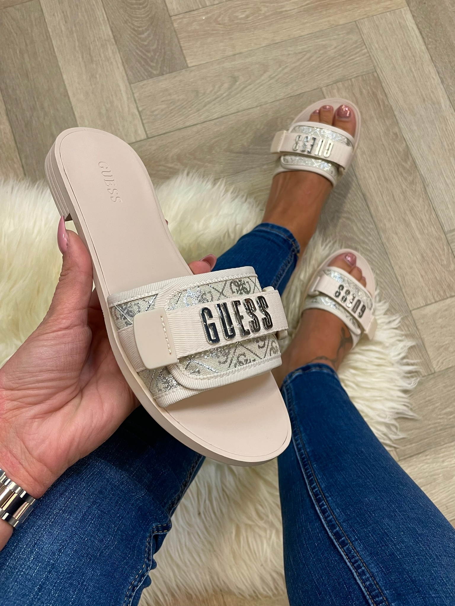 Buiten Assimileren tunnel Slipper Amy Off White Guess 300 - MTKfashion