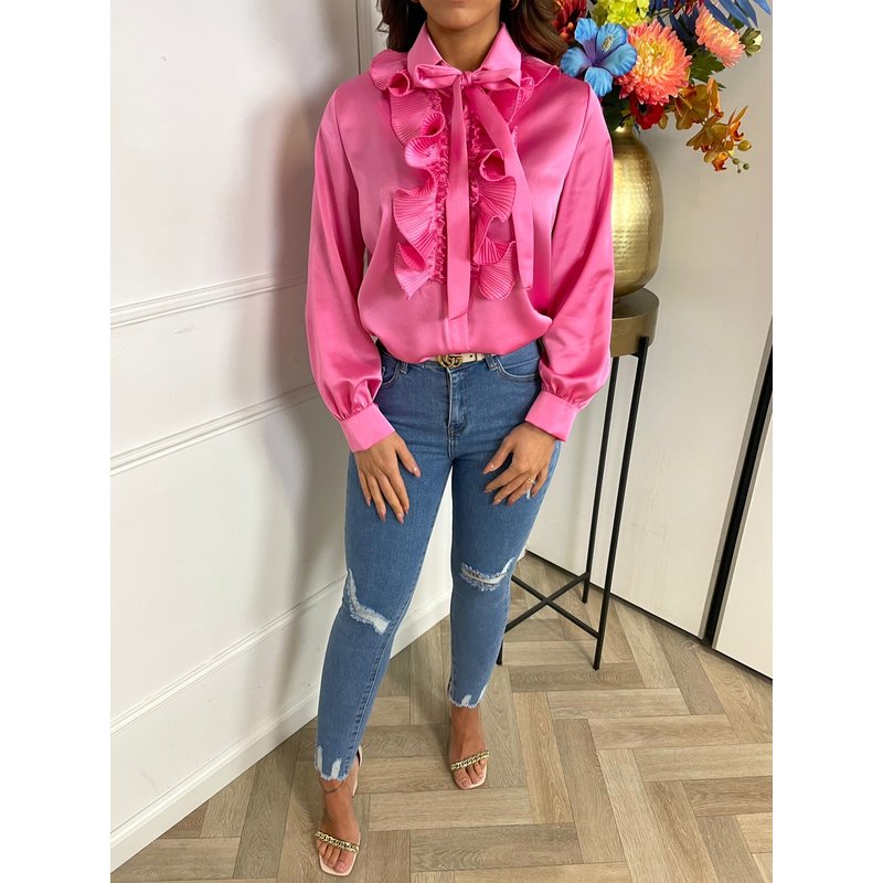 Blouse Satijn Ruffle Pink (WEB ONLY)