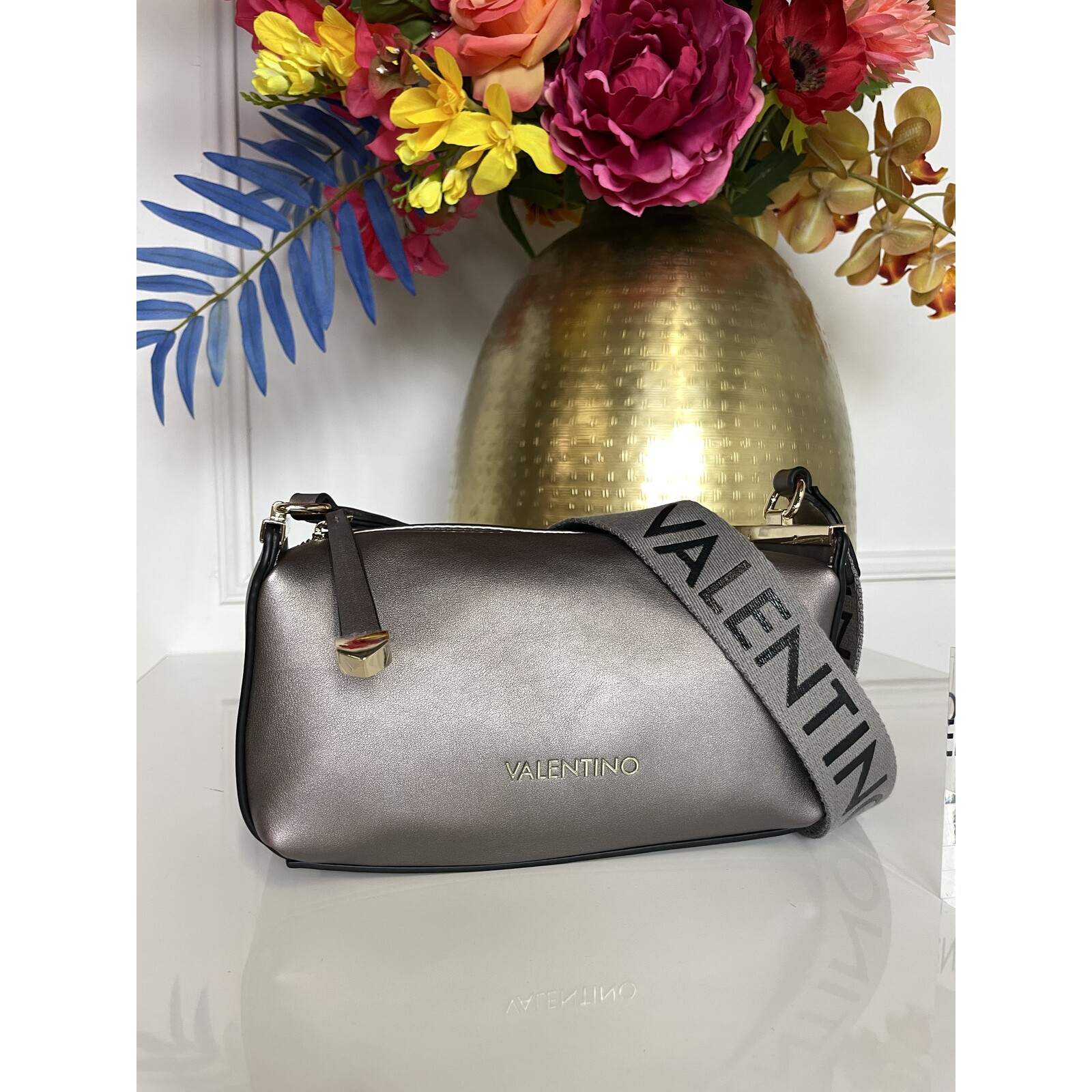 Camera Bag Song Cannafucil Valentino MTKfashion