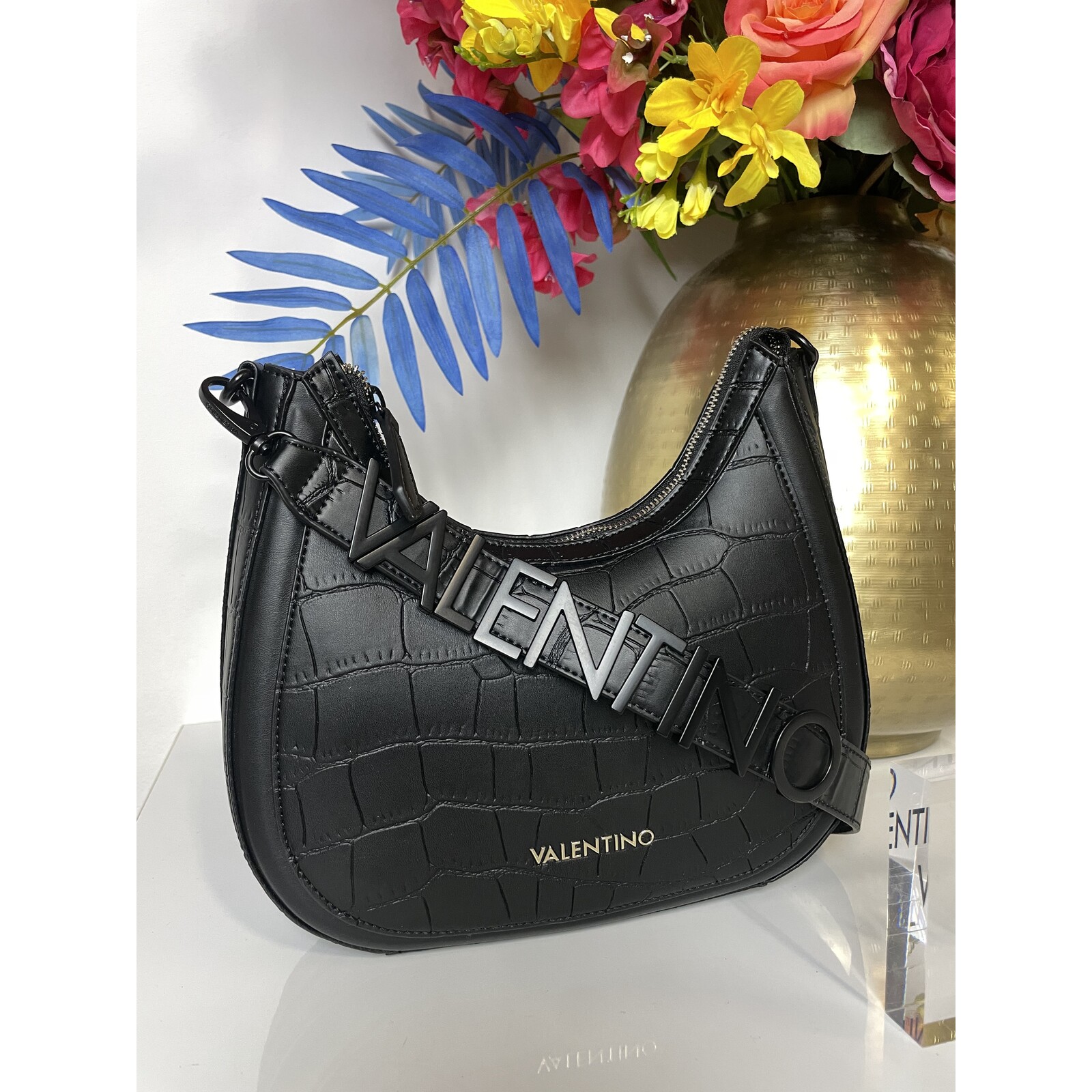 Valentino purses black deals