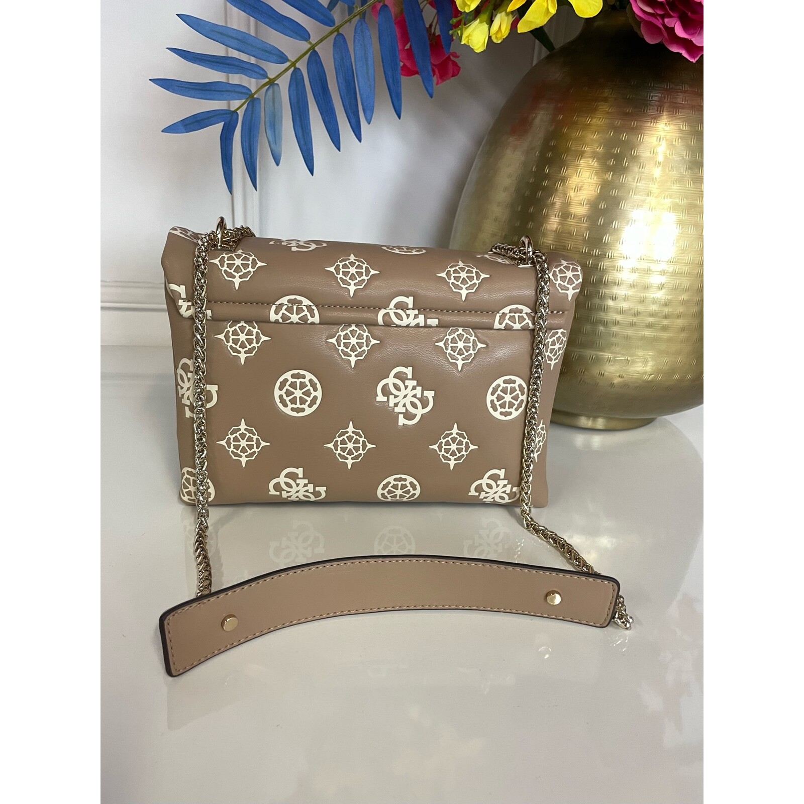 Guess Flap Bag Deesa Logo Taupe  Guess 746