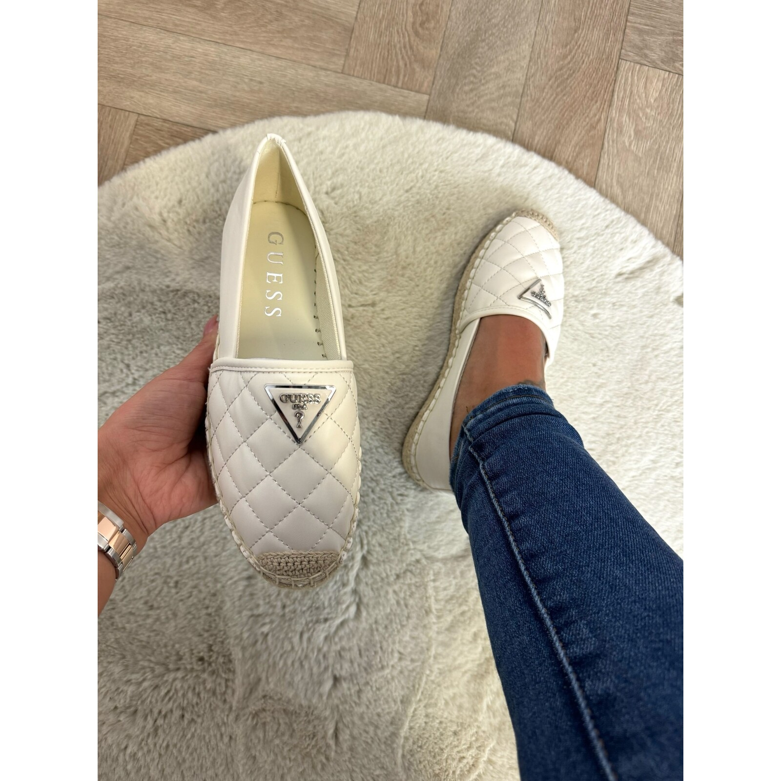 Guess Espadrilles Triangle Logo Off White Guess 828