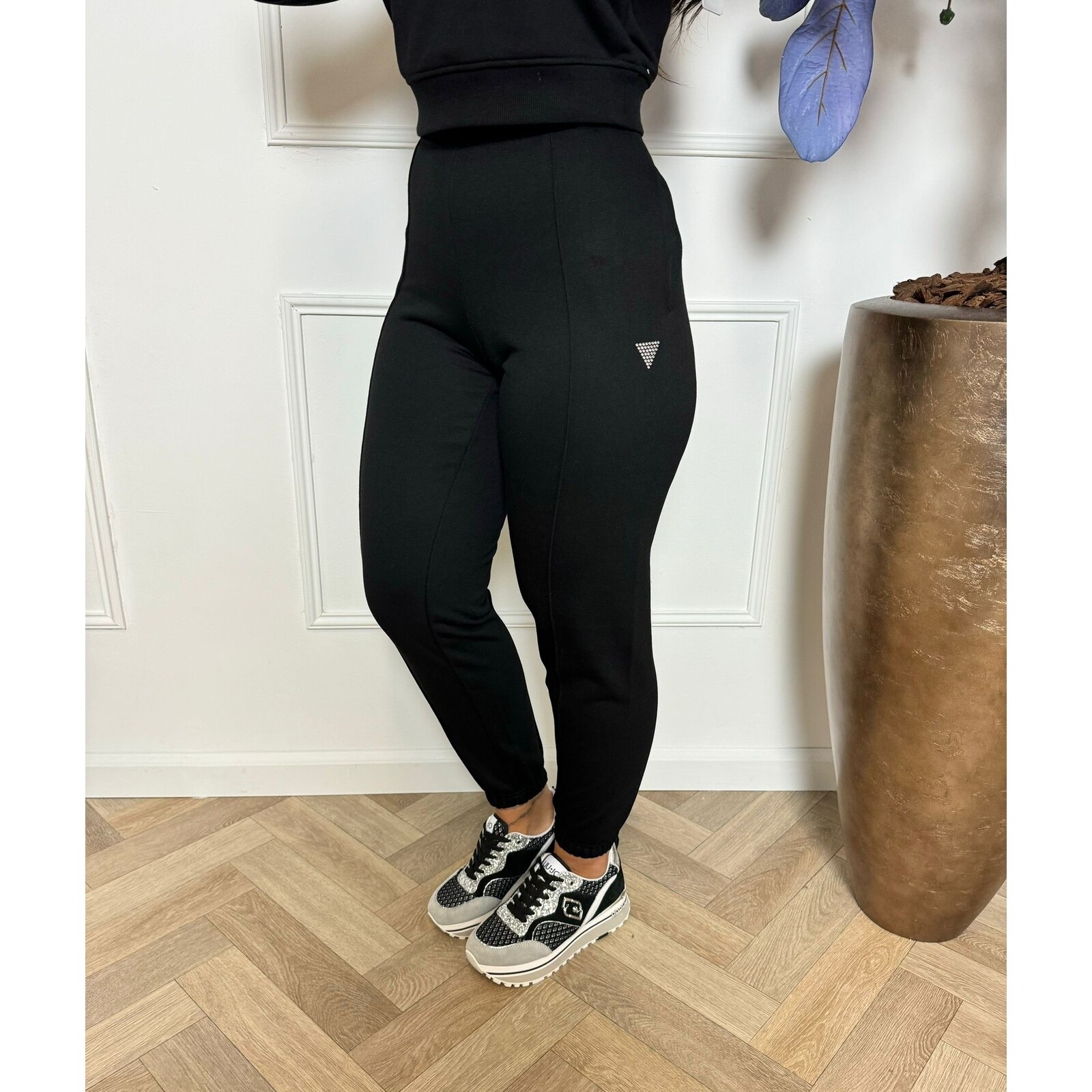 Guess Joggings Pants Skylar Black Guess 850