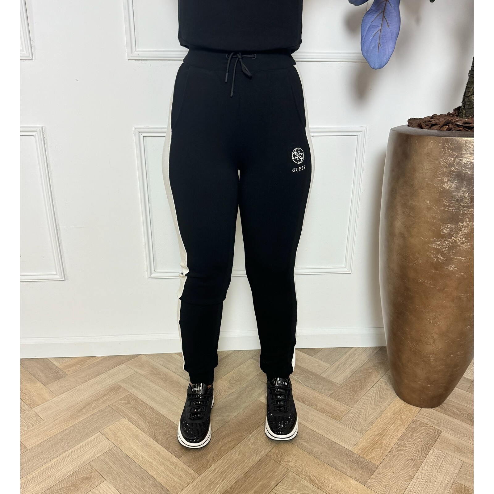 Guess Joggingspants Ela Black Guess 941