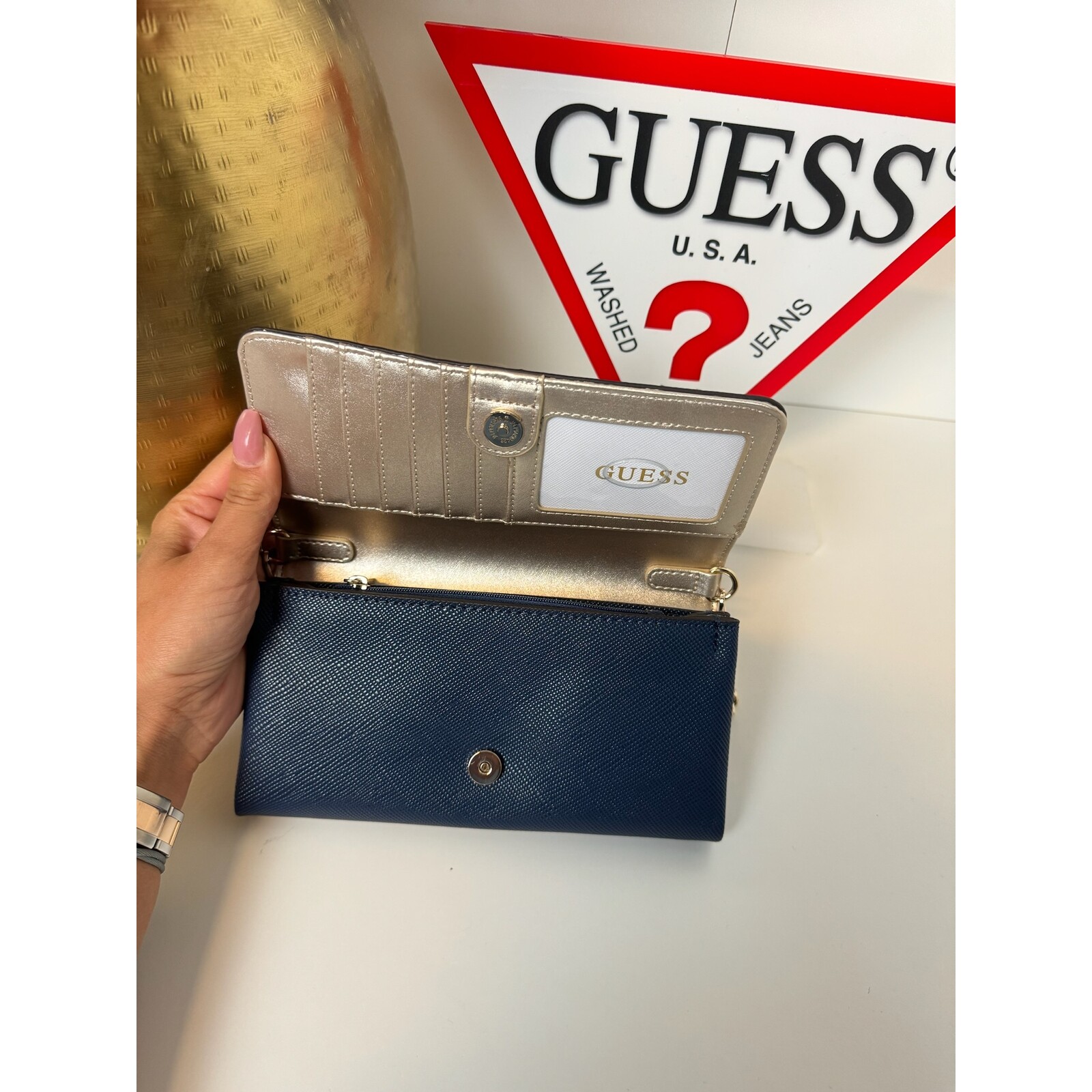 Guess Flapbag Noelle Mini Navy Guess 957