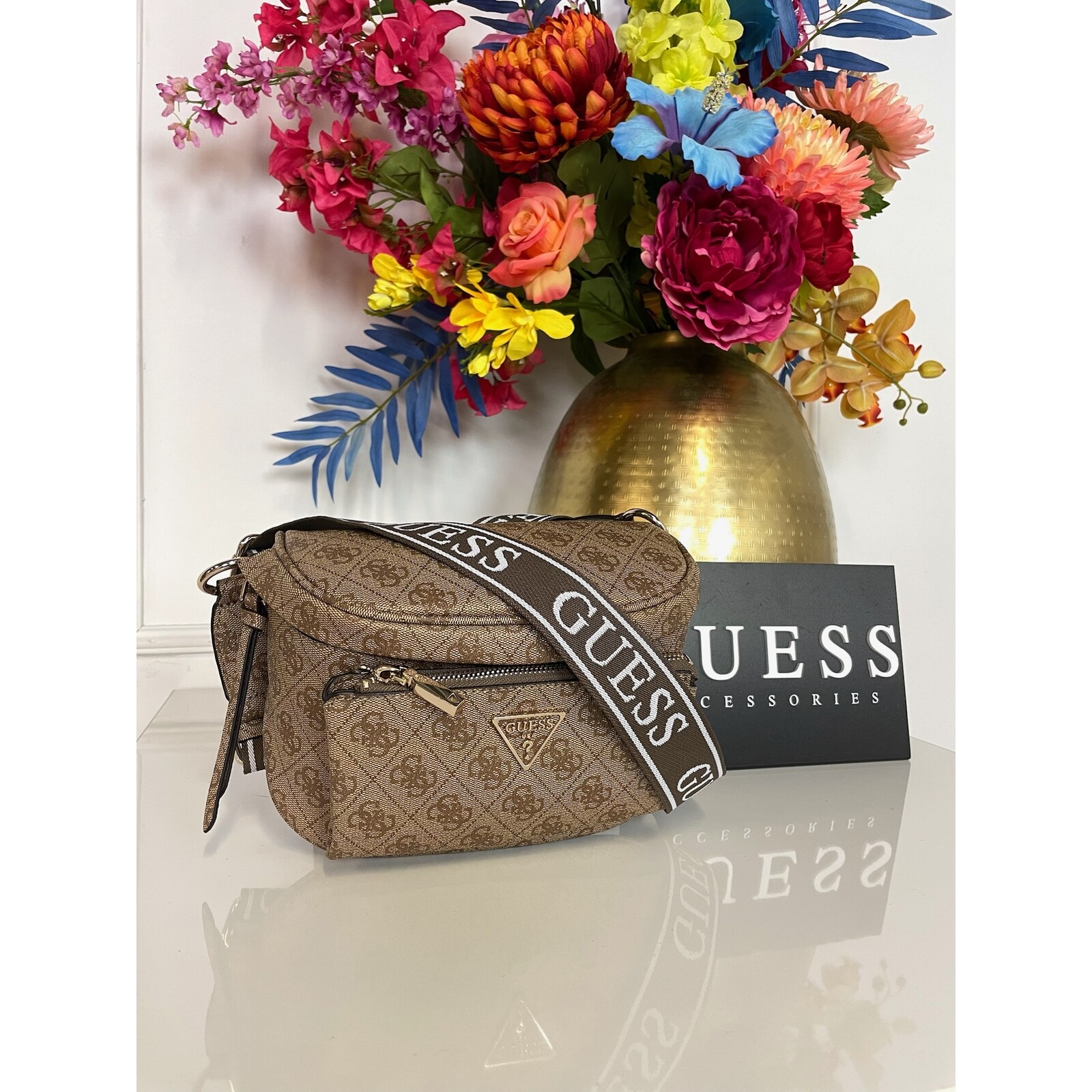 Guess BumBag  Power Play Mini  Latte Logo Guess 925