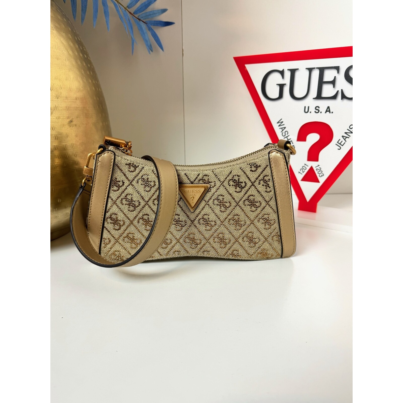 Guess Bag Dili Logo Latte Guess 981