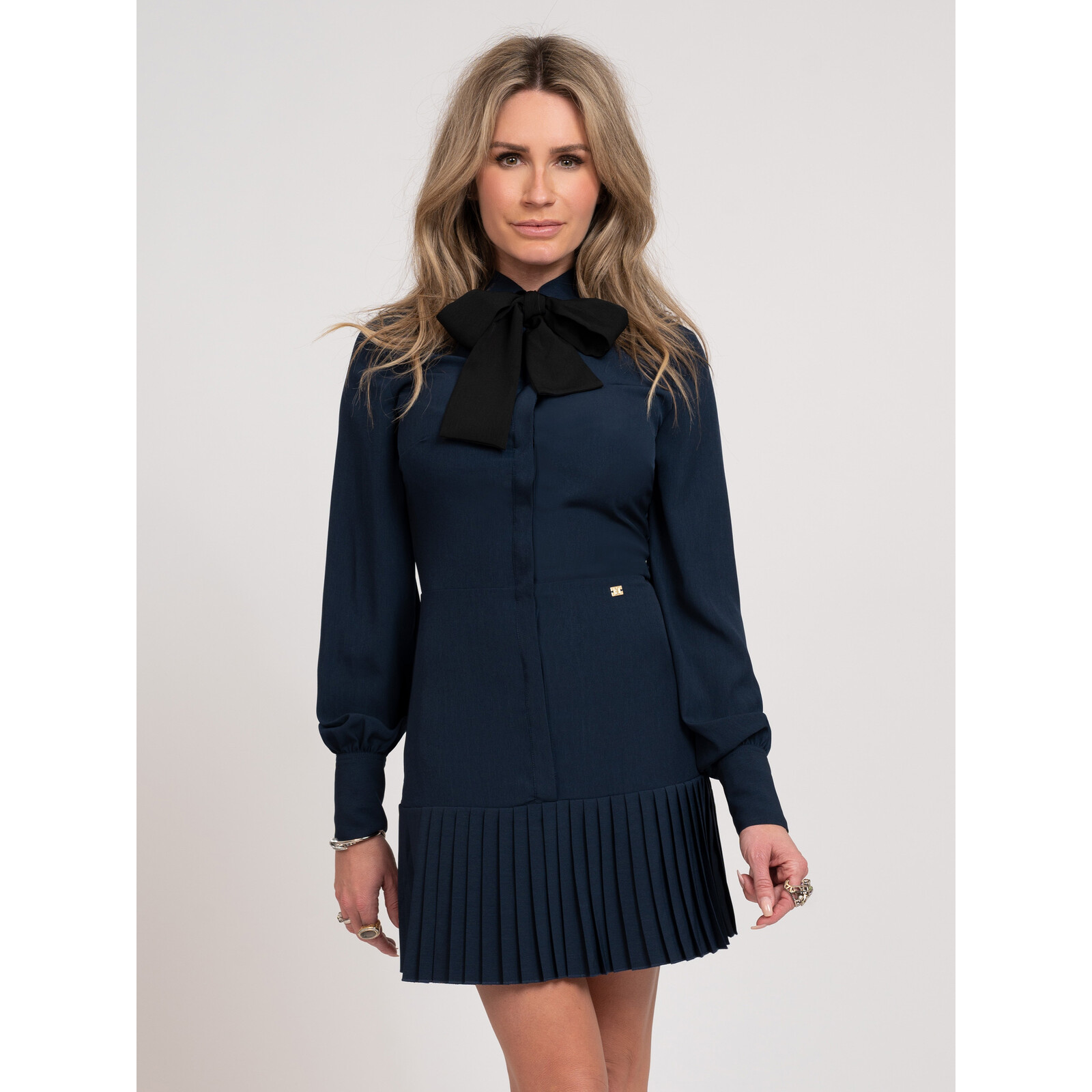 Nikkie Dress Ennis Navy Nikkie