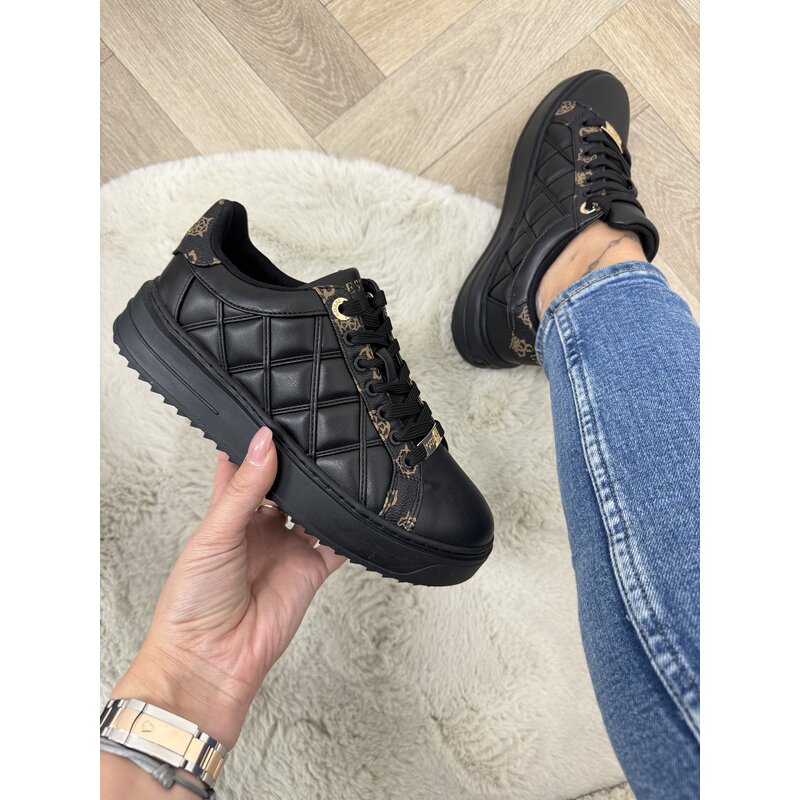 Sneakers Dattice black Guess 198
