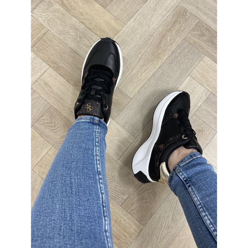 Sneakers linny Logo Black Guess 360