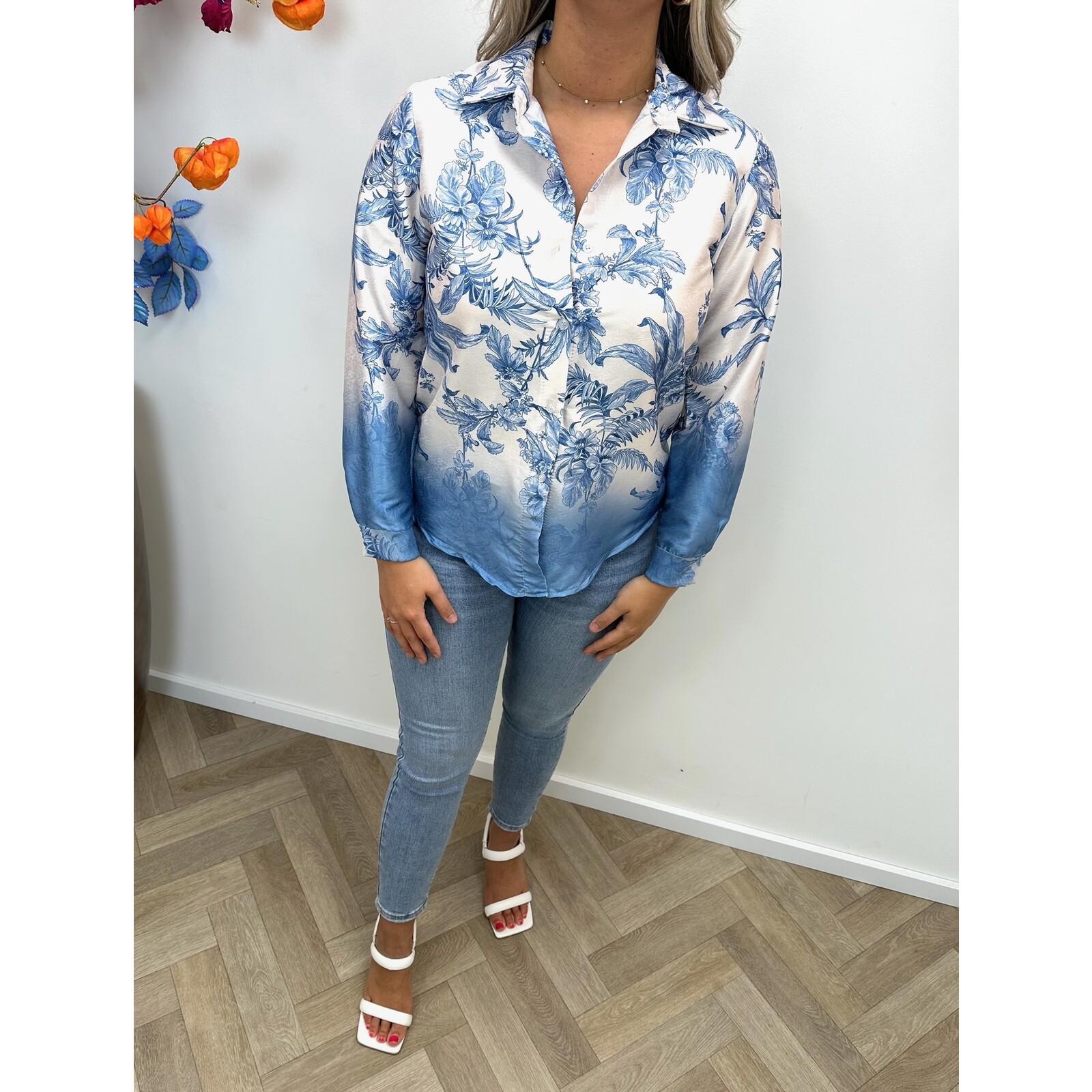 Blouse Flowers SatinLight Blue