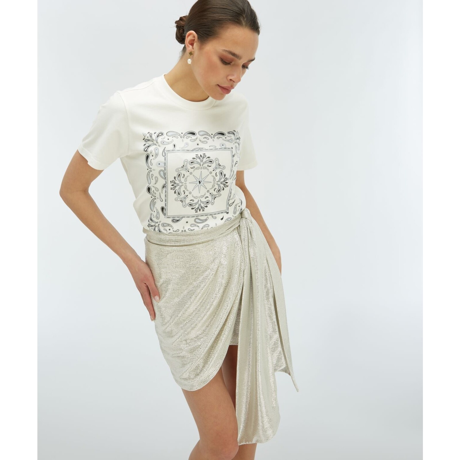 JoshV T-shirt Dorie Bandana Off White JoshV