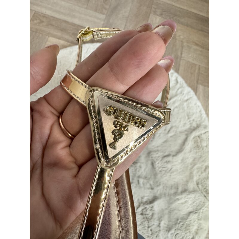 Sandaal Triangle Gold Guess 527