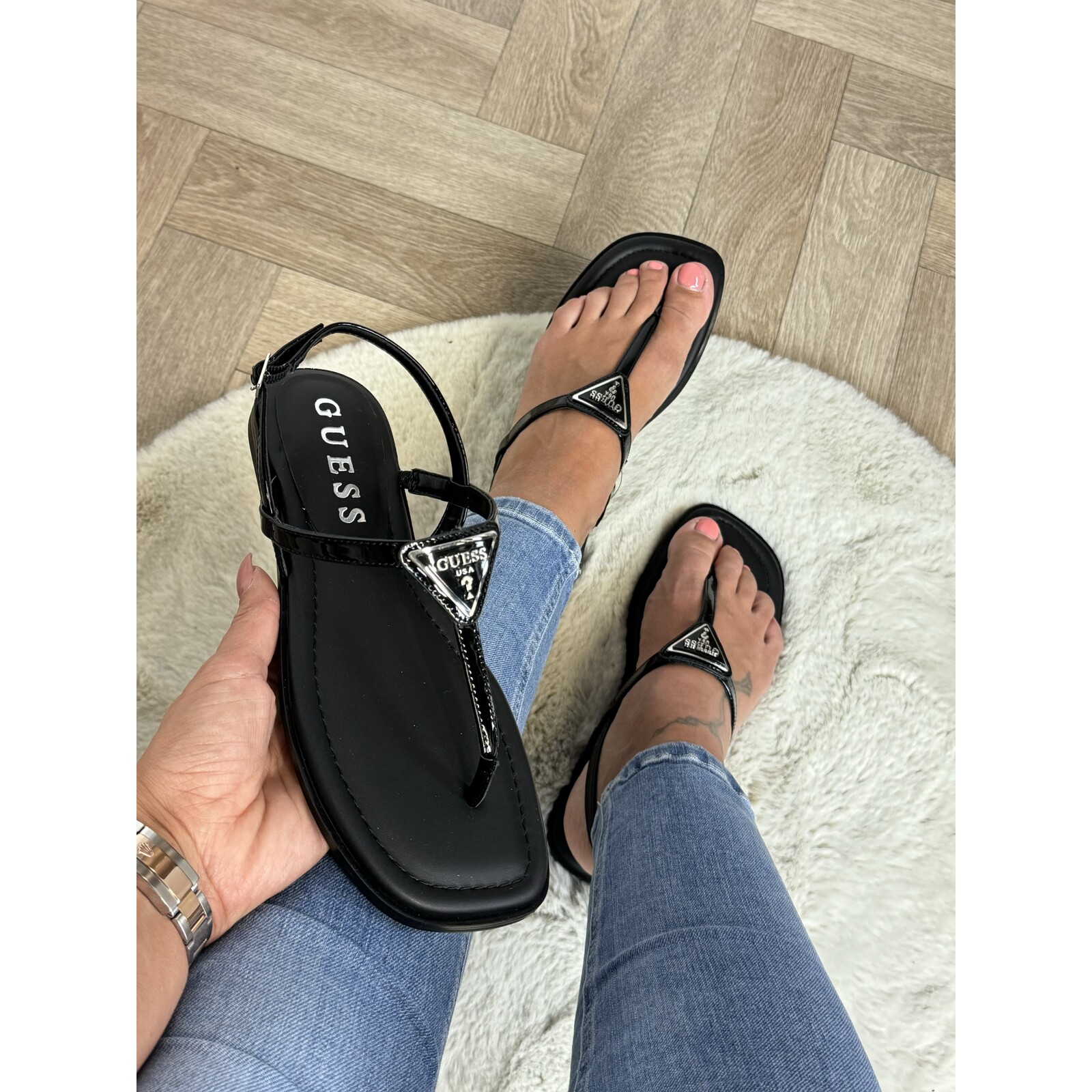Guess Sandaal Triangle black Guess 528