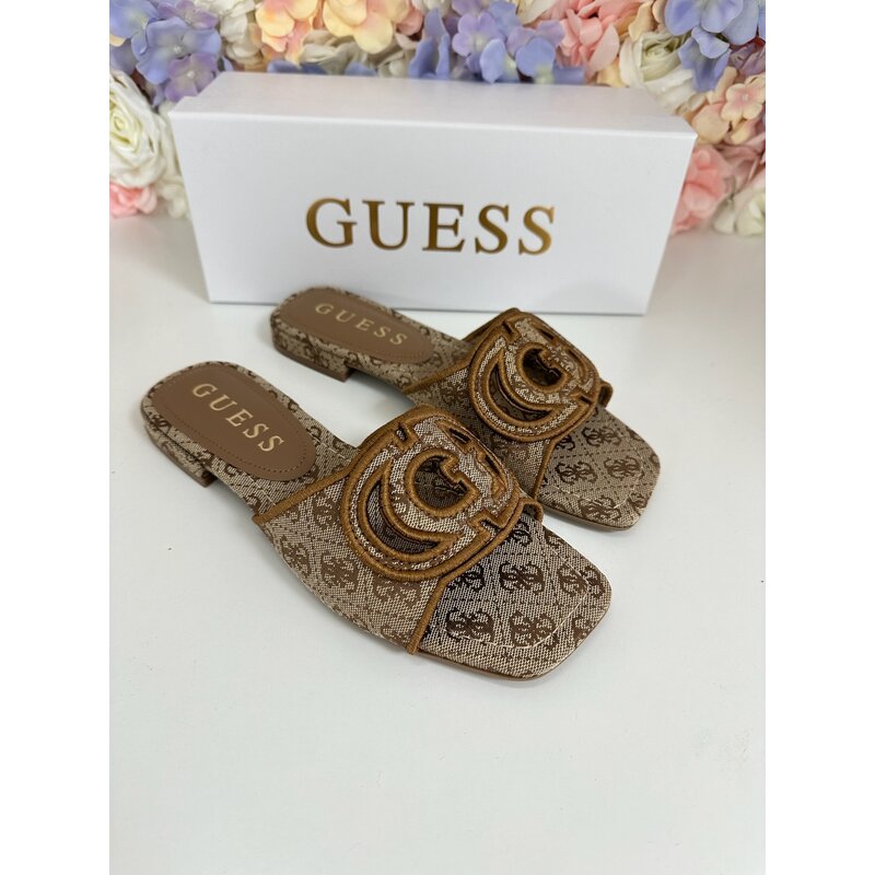 Slippers Tarishae Beige Guess 522