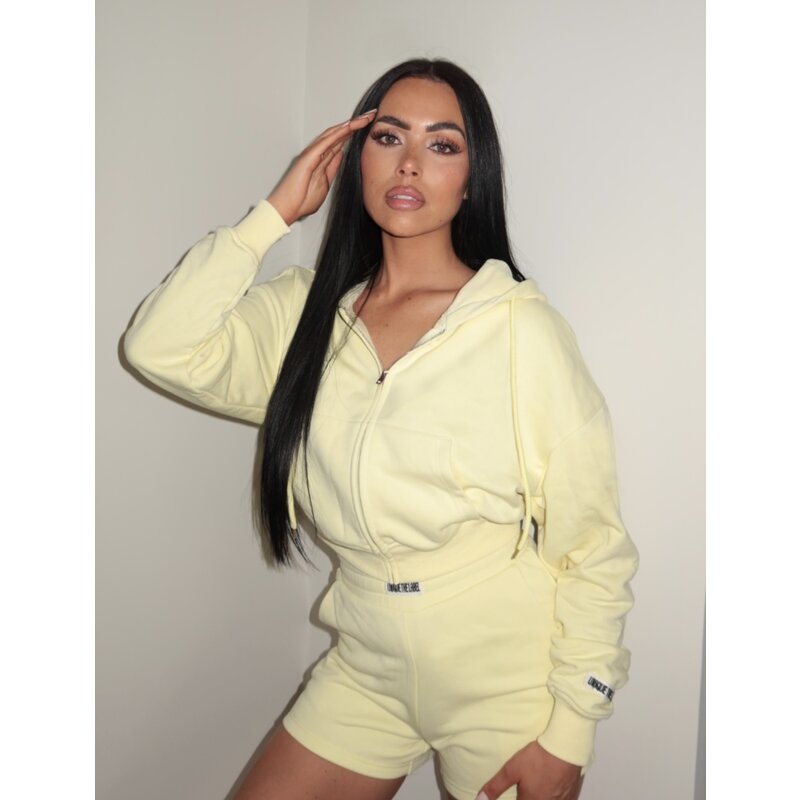 Short Molly Soft Yellow