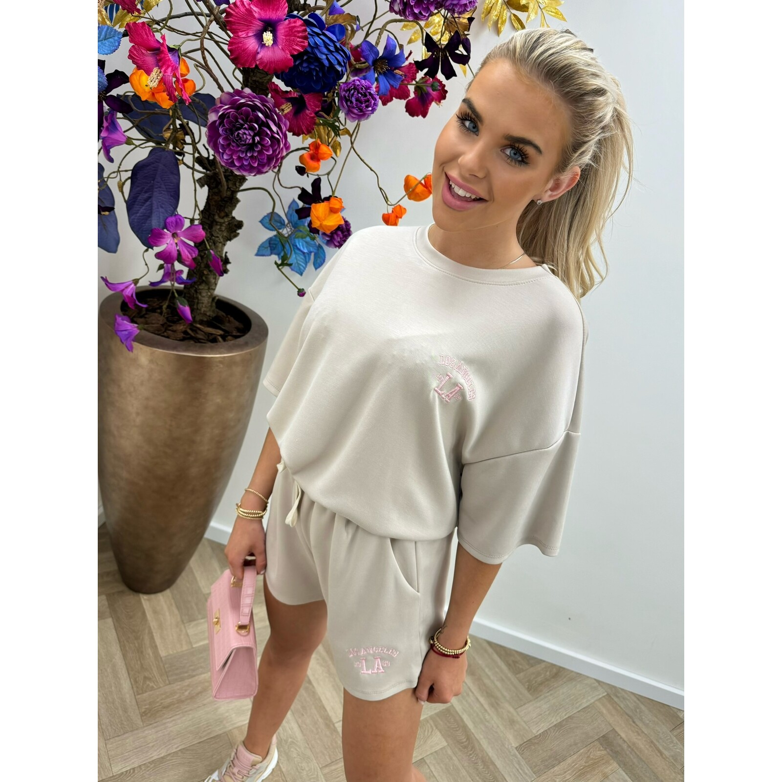 Set Los Angeles With Pink Logo Beige