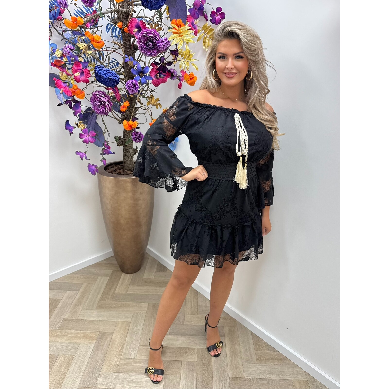 Off Shoulder Dress Ibiza Lace Black YJD1210
