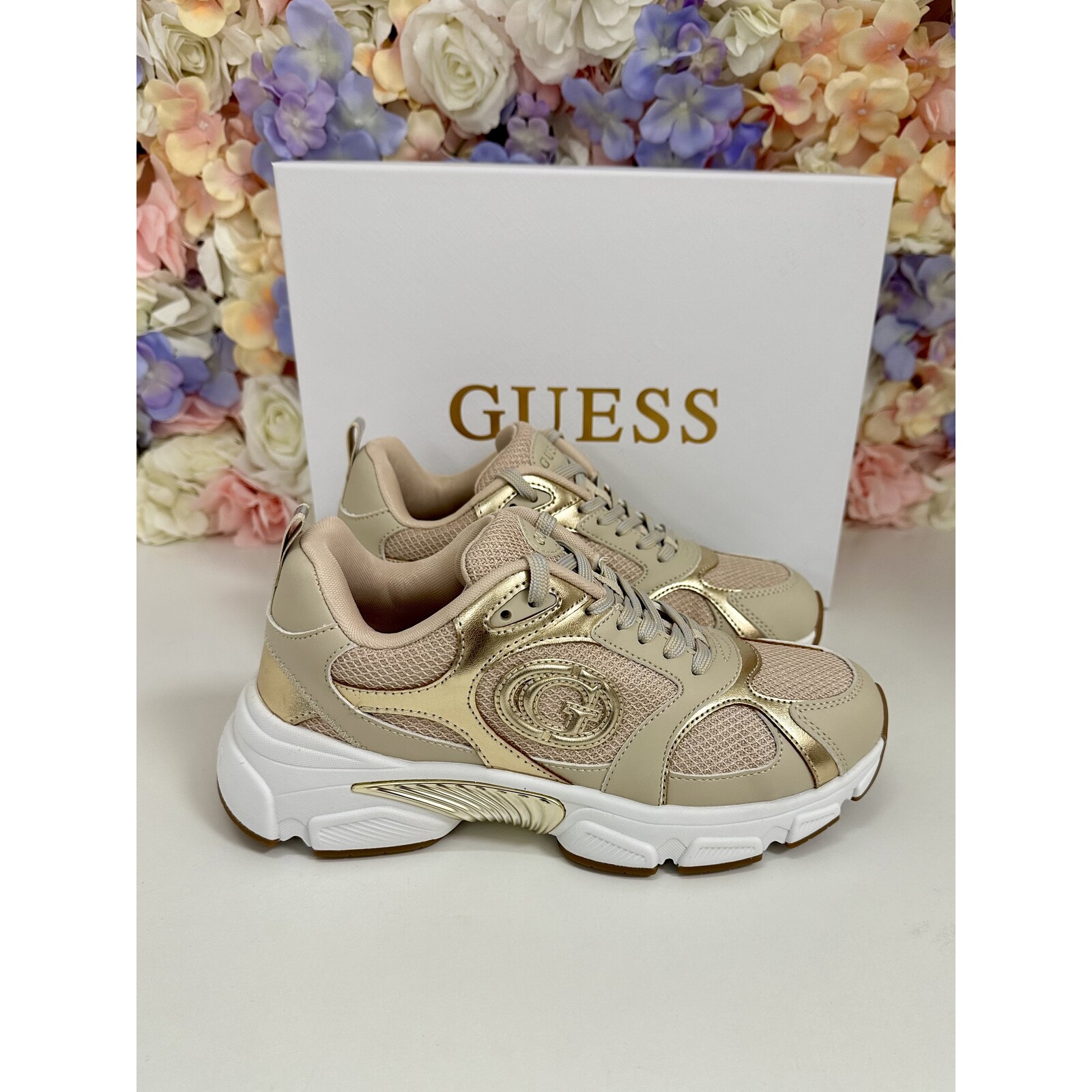Guess Sneakers Ibitha Sand Guess 554