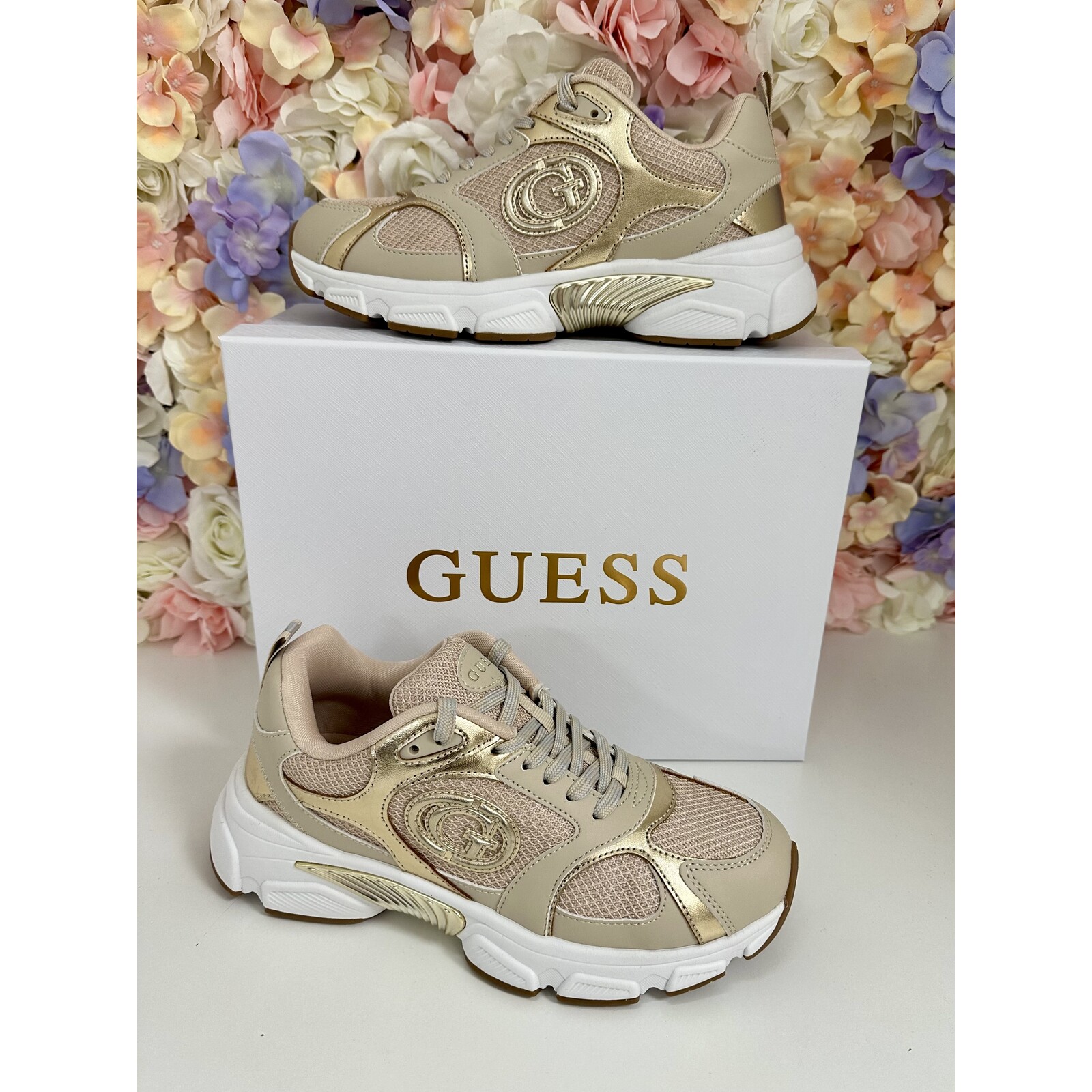 Guess Sneakers Ibitha Sand Guess 554