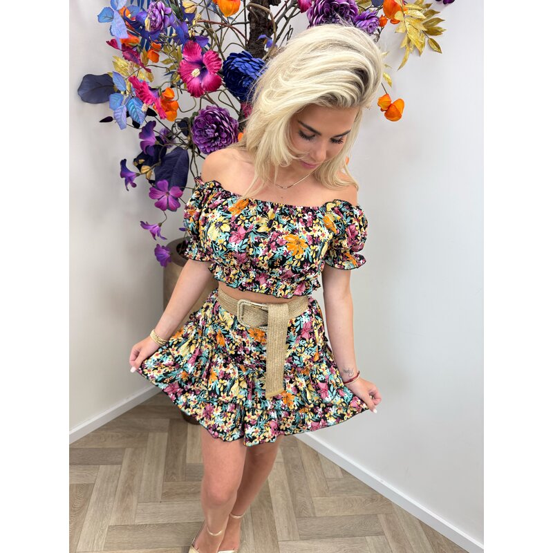 2 Delige Set off shoulder flowers Black FL387-1 (Web only)
