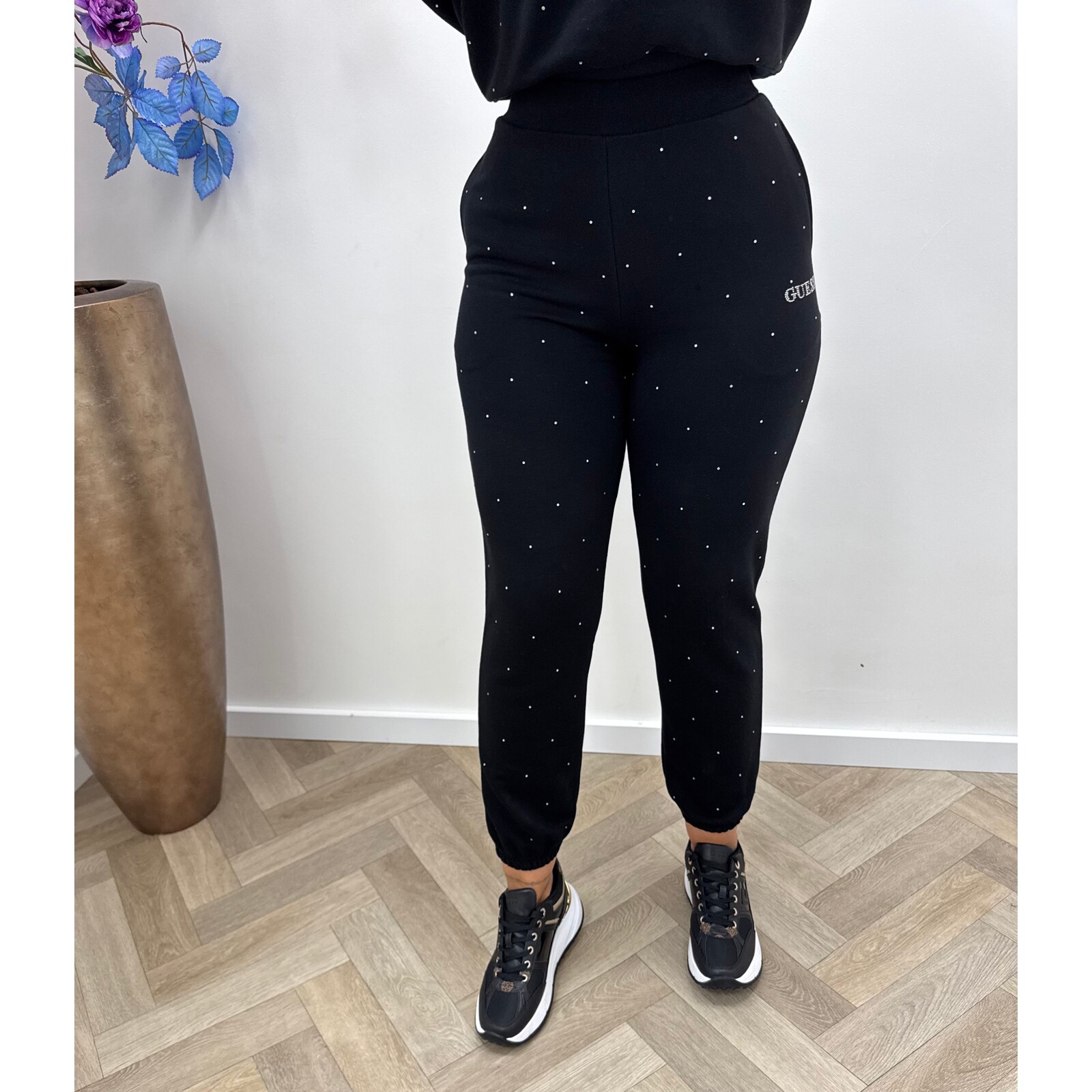 Guess Joggings pants Rhinestones Black Guess 799