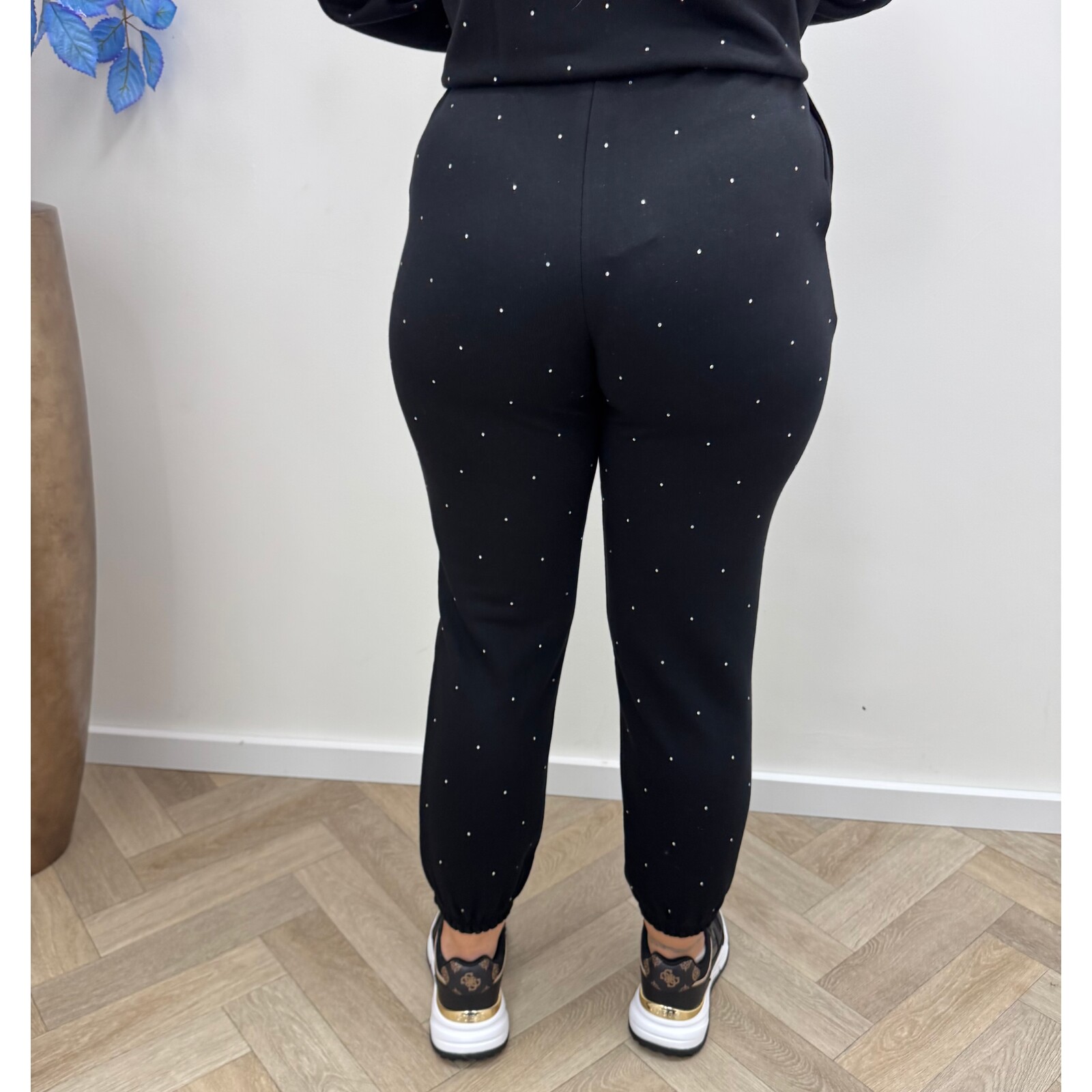 Guess Joggings pants Rhinestones Black Guess 799