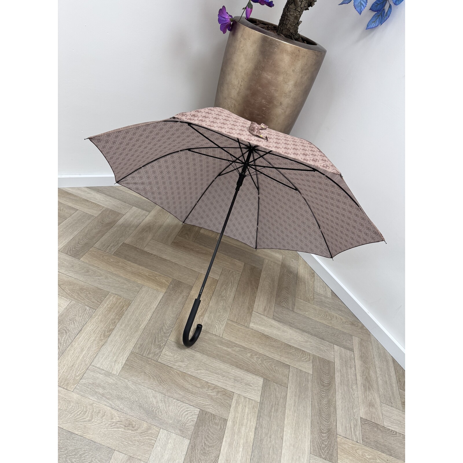 Guess Paraplu Latte Logo Brown Guess Big 813