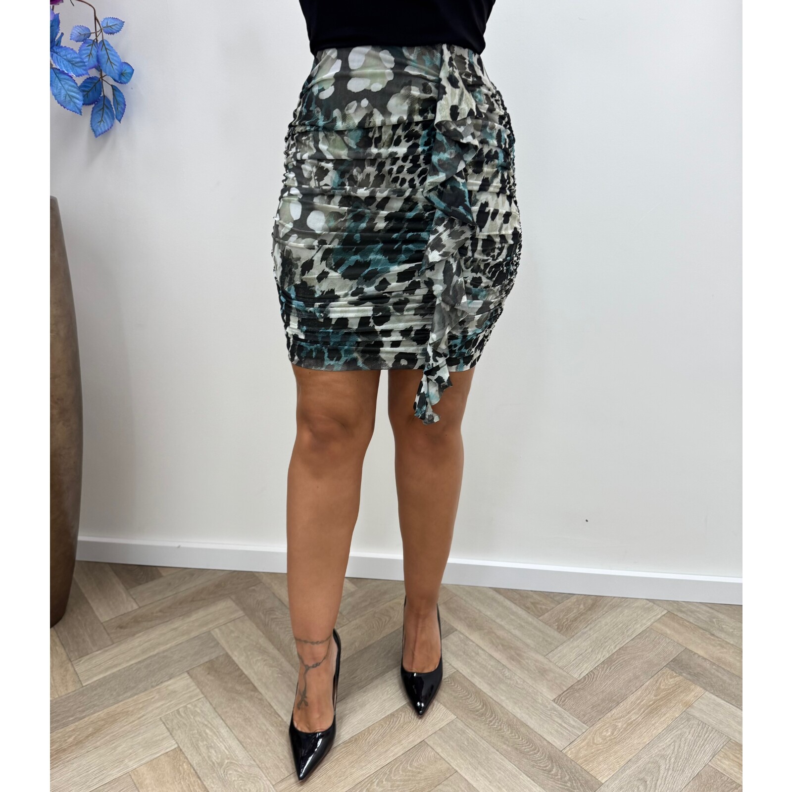 Guess Skirt Verdiana Mini Ruffle Guess 568