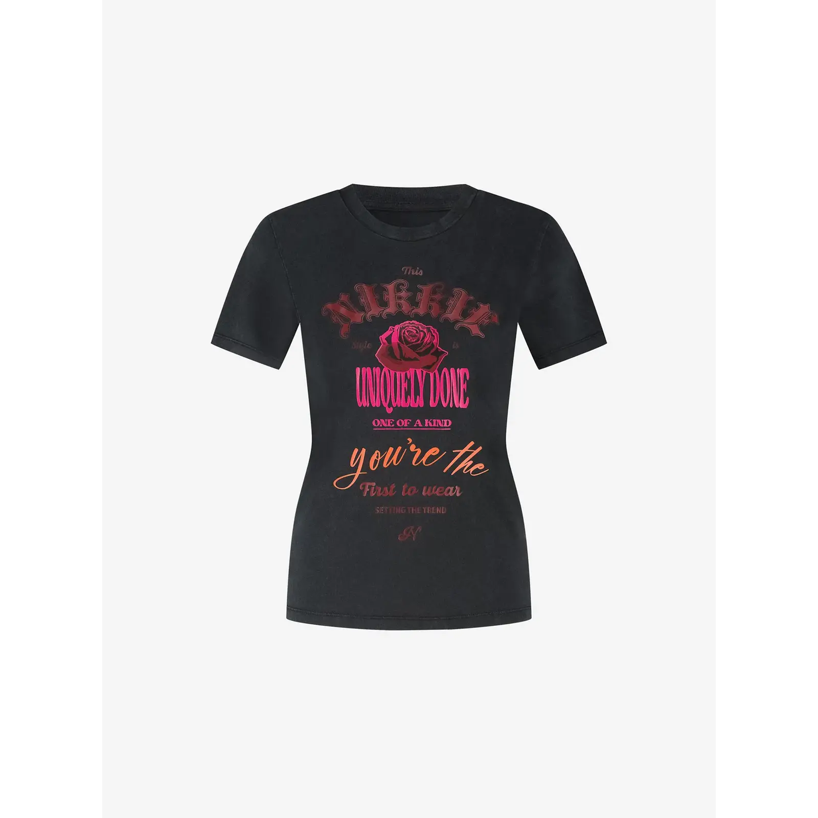 Nikkie T-Shirt Uniquely Done Black Nikkie