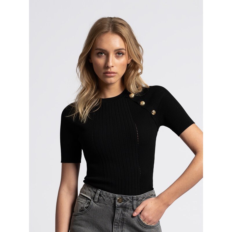 Top Lahore Black Nikkie