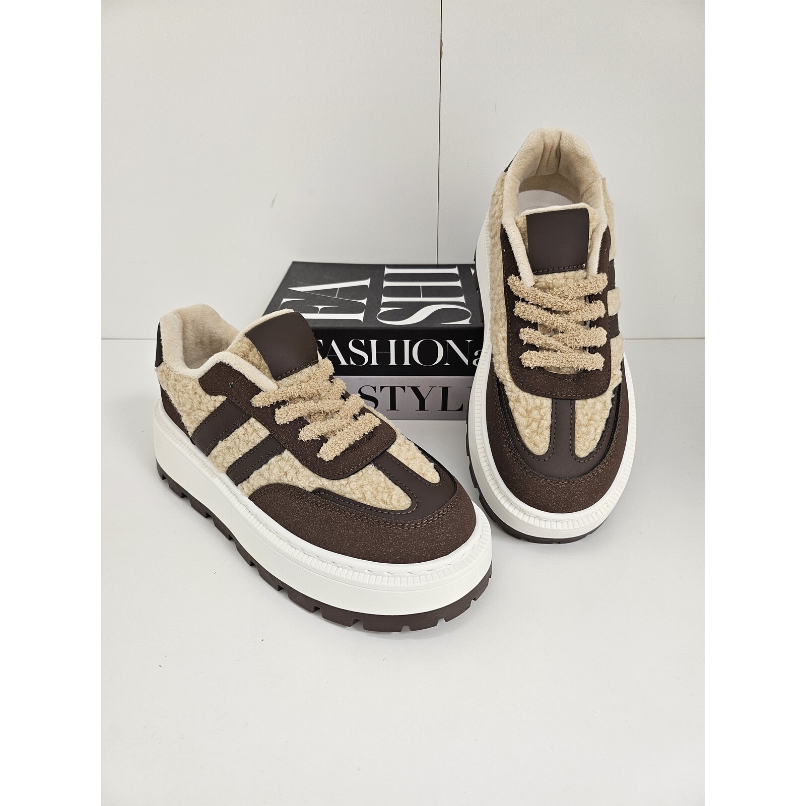 Sneakers Teddy Senna Choco 88-107