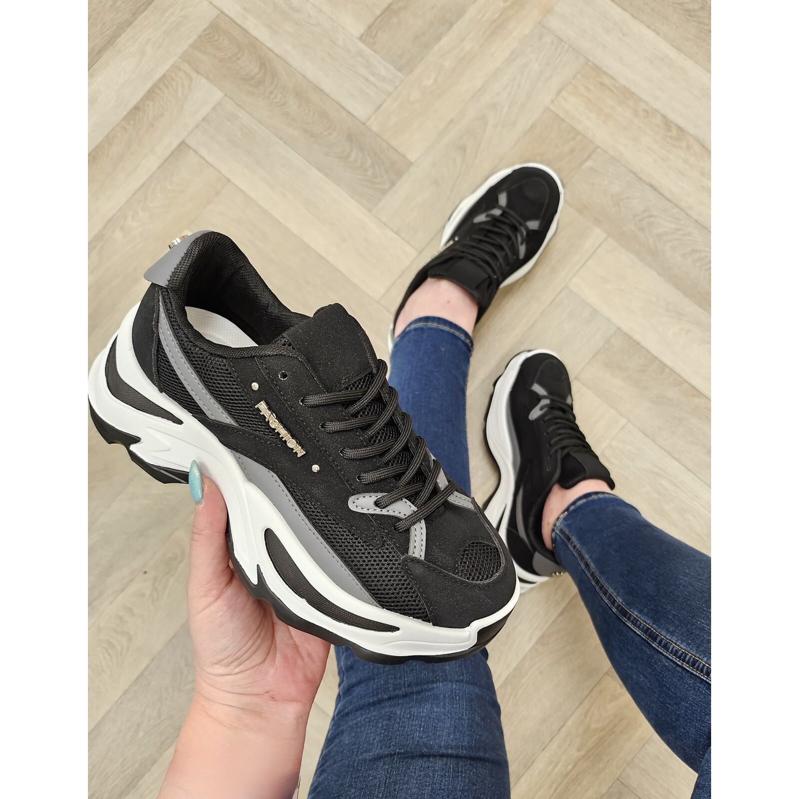Sneakers Stevie Black 88-97