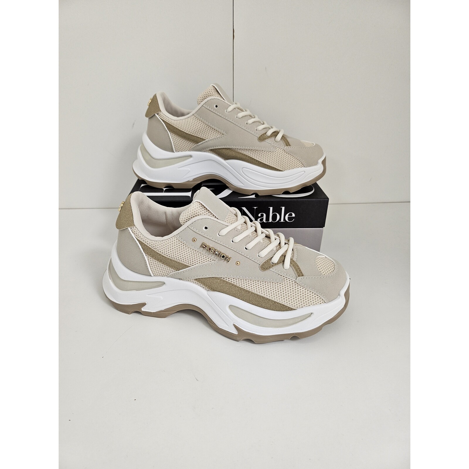 Sneakers Stevie Beige 88-97