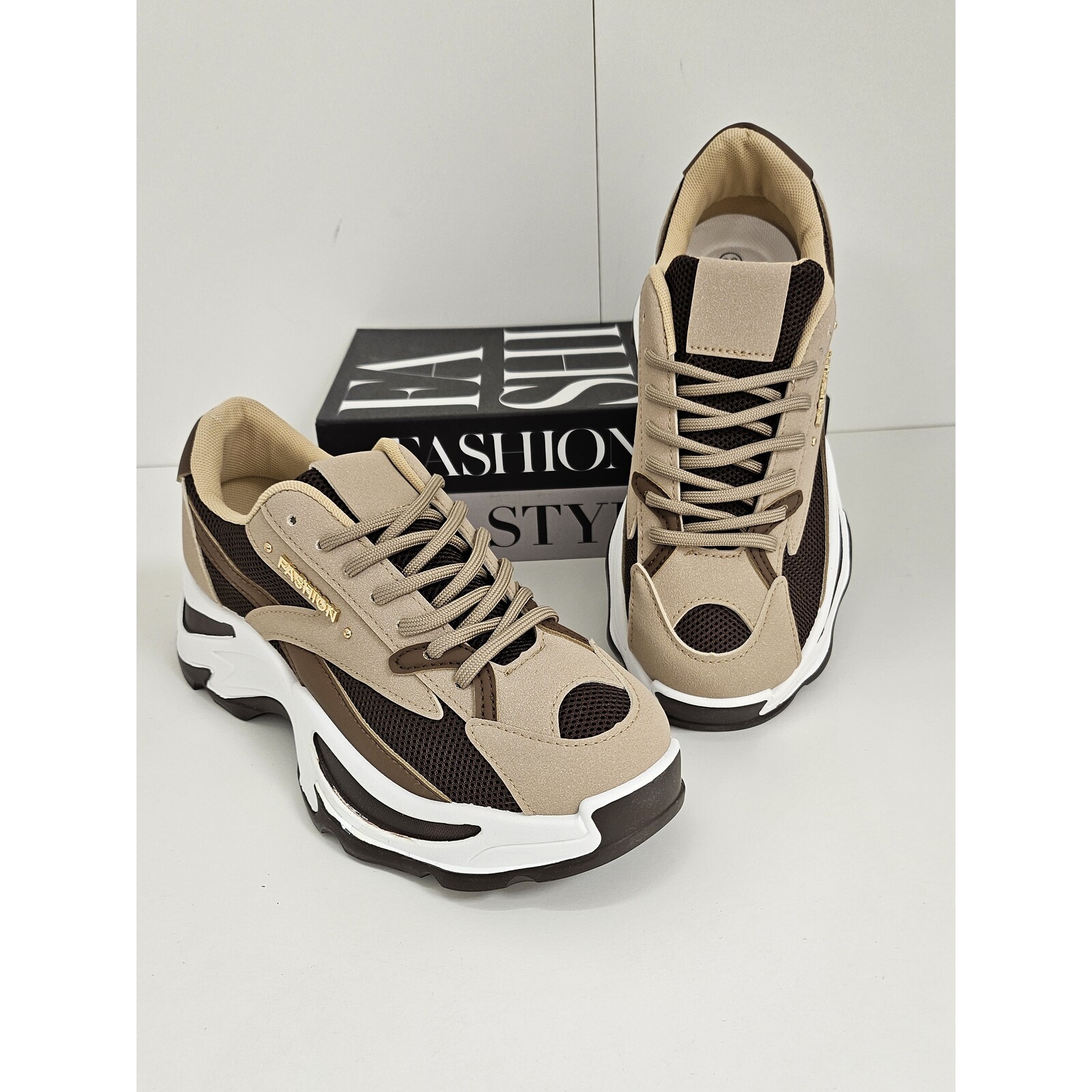 Sneakers Stevie Choco 88-97