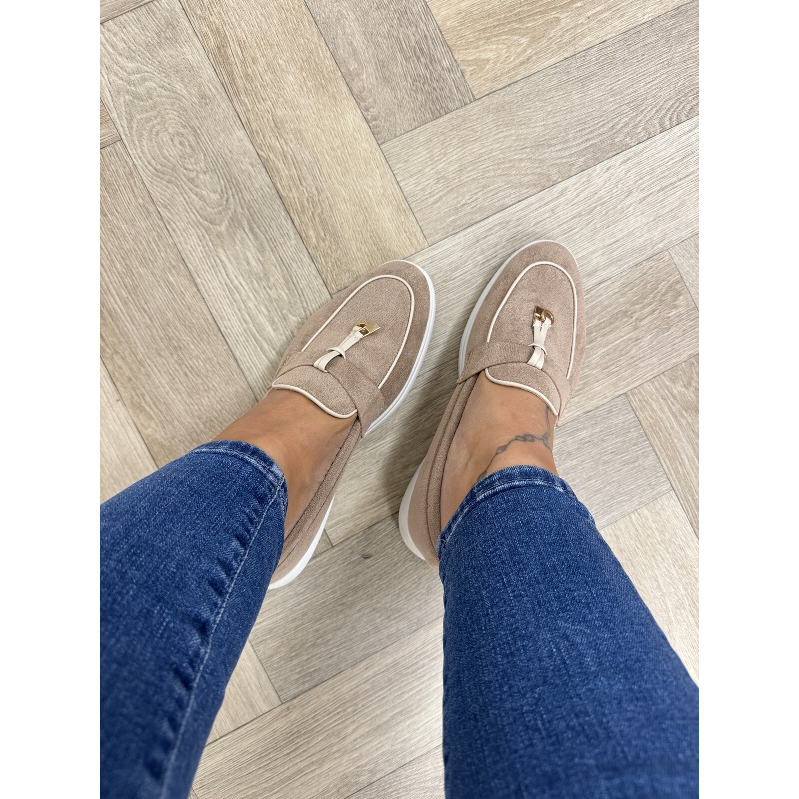 Loafers Chique Suede Beige GO-283